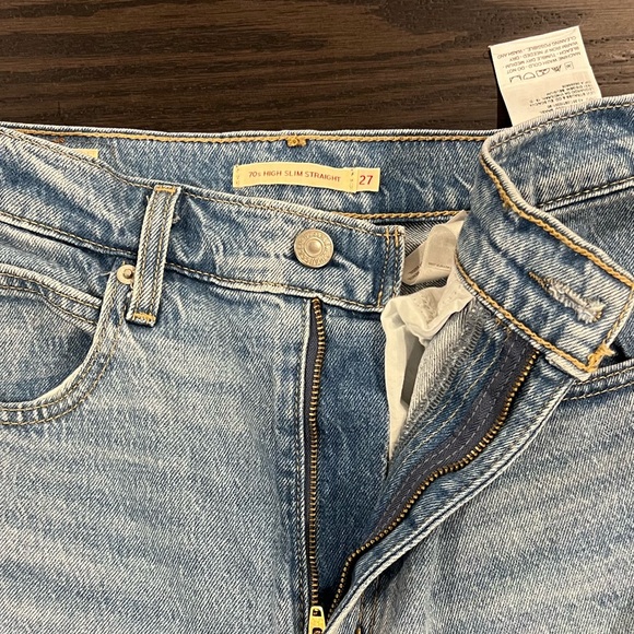 Levi’s 70s High Slim Straight Denim Jeans - Picture 4 of 5